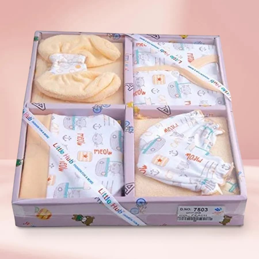 Amazing Infants Clothing Gift Set