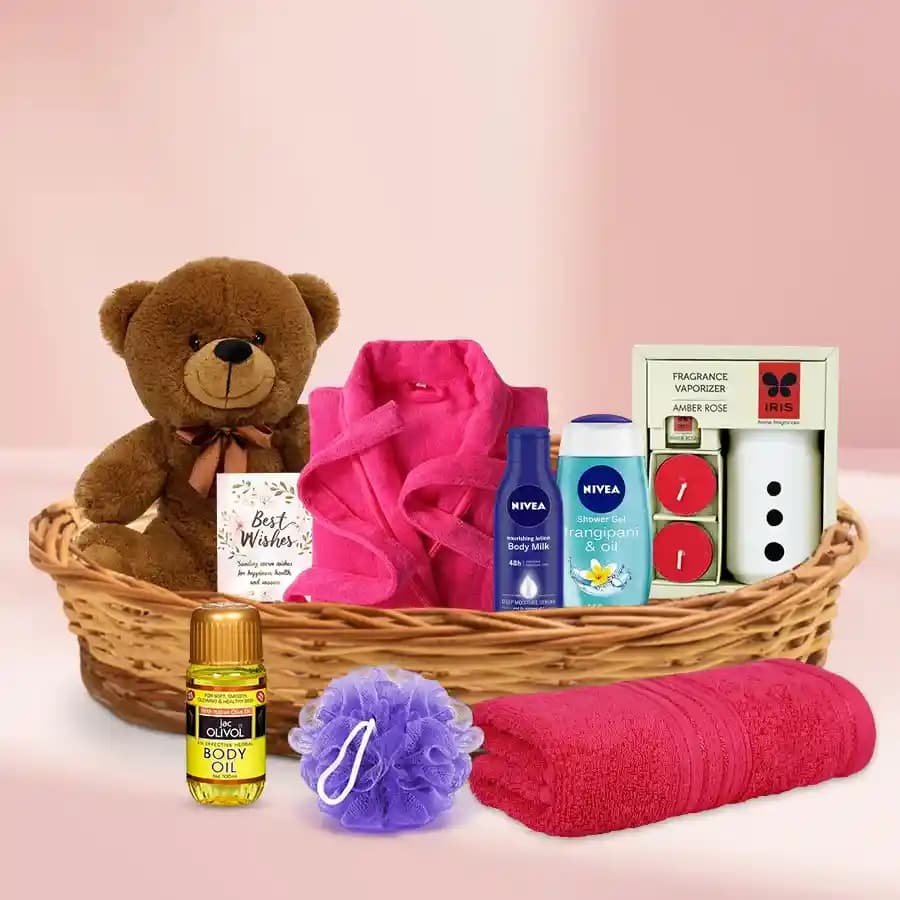 Exquisite Spa Gift Hamper for Mom