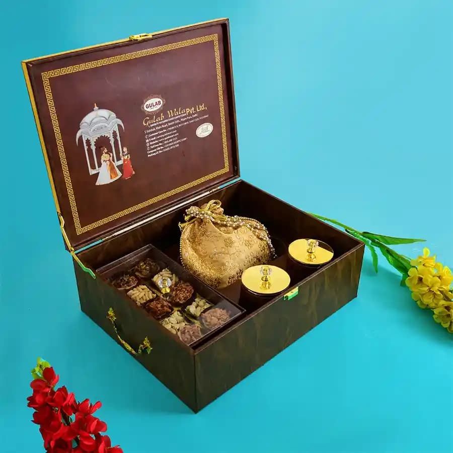 Gourmet Nut & Sweet Indulgence Box