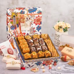 Delectable Baklavas N Rakhis Combo Gift Pack 1