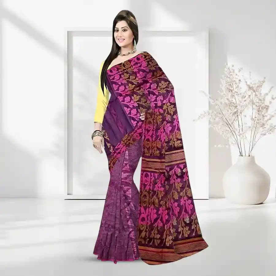 Engaging Dash Georgette Saree