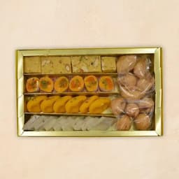 Lip-Smacking Assorted Sweet N Snacks Box 1