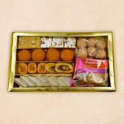 Wholesome Assorted Sweets N Snacks Gift Box 1