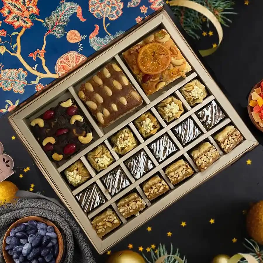 Festive Delight Gift Basket