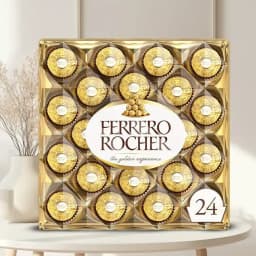 Ferrero Rocher chocolate box with 12 Red Roses 1