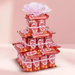 Marvelous 3 Tier Arrangement of Nestle Kitkat 1