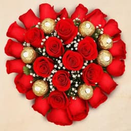 Marvelous Heart Shaped Arrangement of Roses N Ferrero Rocher Chocolate 1