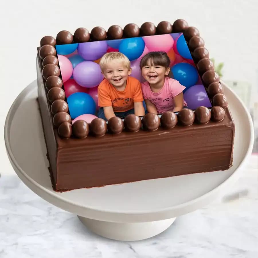Tempting Chocolate Photo Cake in Square Shape