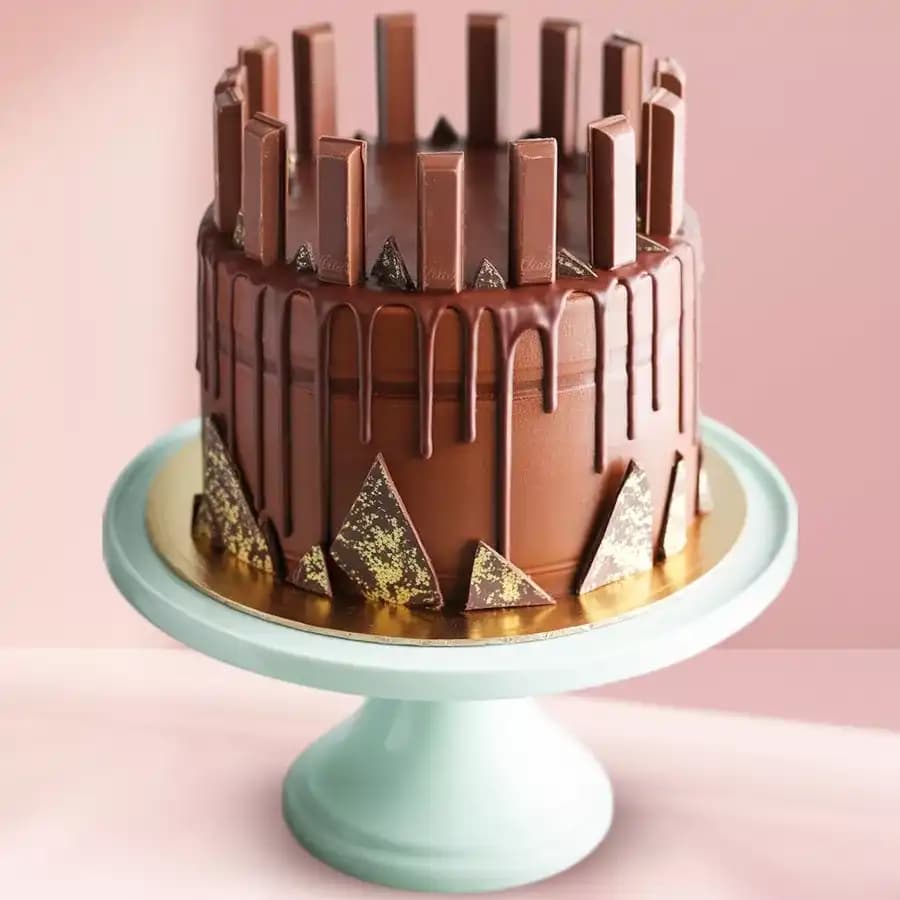 Enjoyable Eggless Kitkat Chocolate Cake