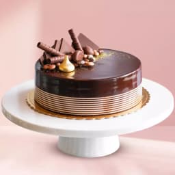 Exceptional Chocolate Dripping Cake with Chocolaty Toppings 1