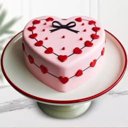 Romantic Heart Shape Fondant Strawberry Cake 1