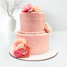 Yummy 2 Tier Wedding Cake 1