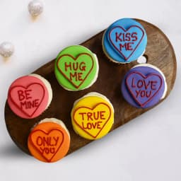 Love's Cheesy Delight Cupcake Set 1