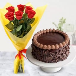 Pleasurable Chocolate Cake with Red Roses Bouquet 1