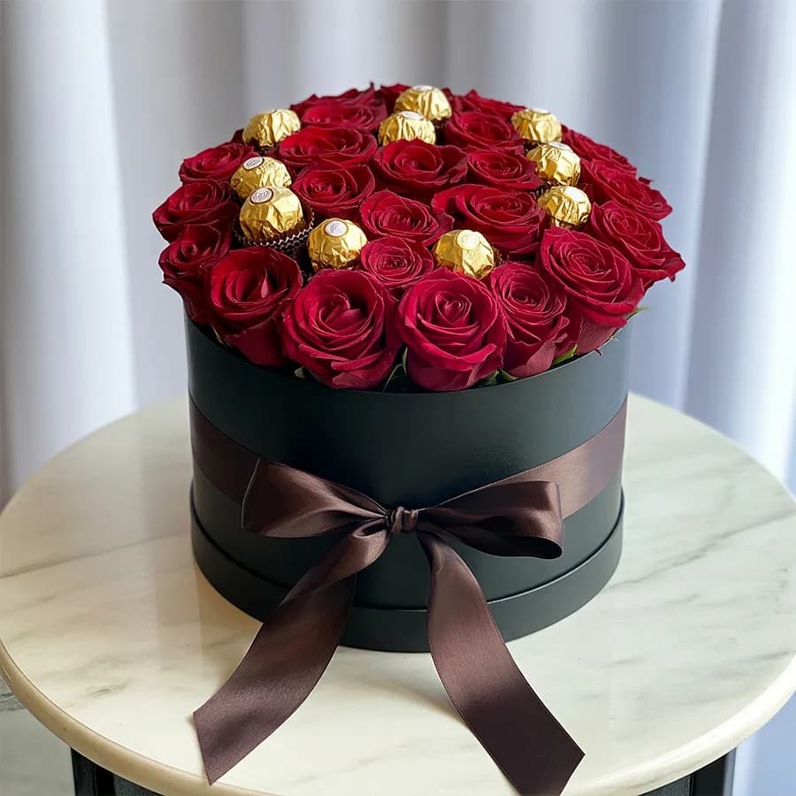 Special Love Bucket of Red Roses with Ferrero Rocher