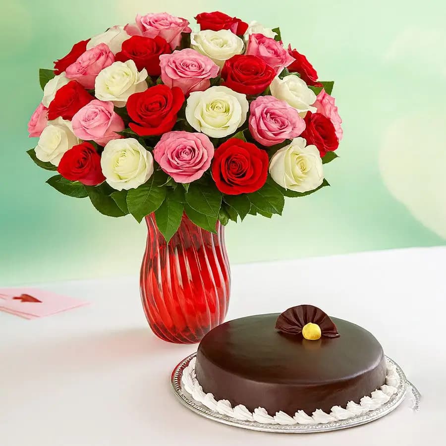Alluring 36 Mixed Roses in Vase with Chocolate Cake