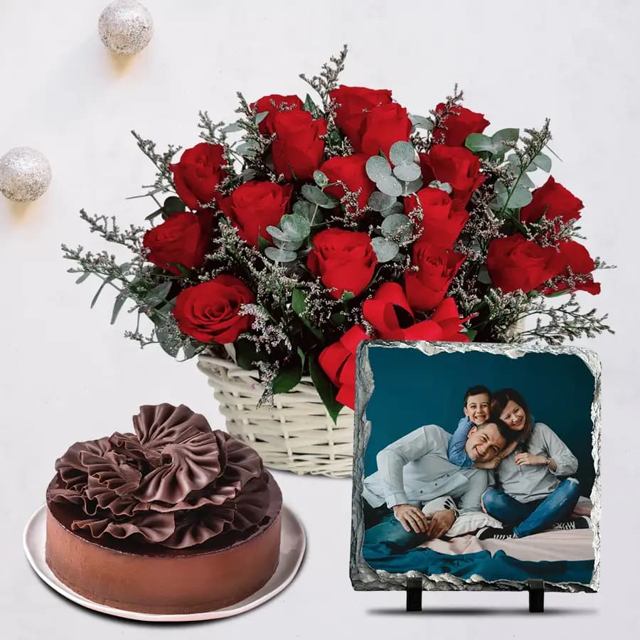 Fabulous Red Roses Arrangement with a Chocolate Cake n Photo Tile