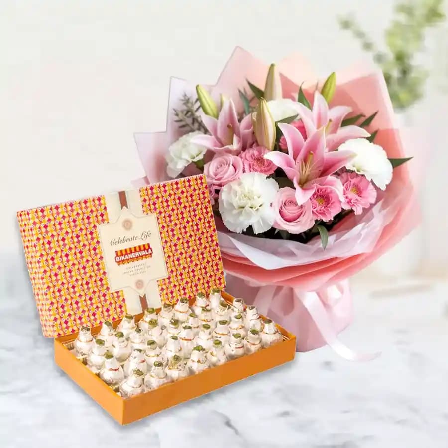 Bikanervala Kaju Kalash with Flowers Bouquet