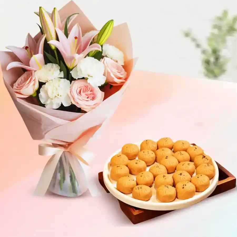 Mathura Peda with Flowers Bouquet