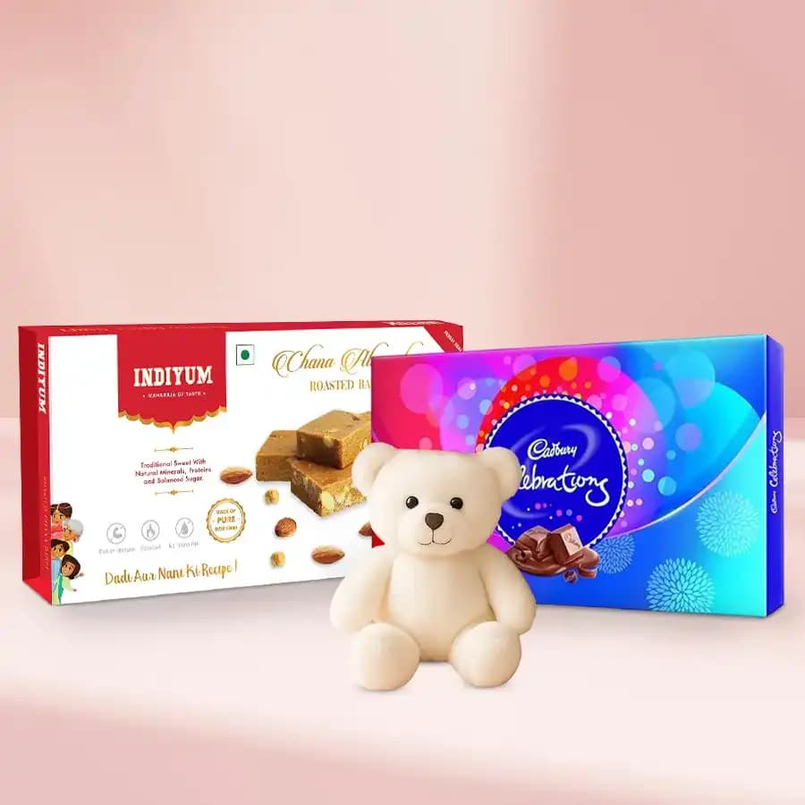 Nutty Delight & Cuddle Gift Set