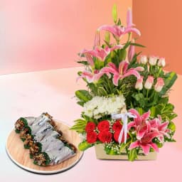 Kandoi Pista Pan with Elegant Floral Surprise 1