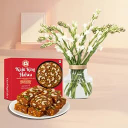 Premium Kaju King Delight in Elegant Vase 1