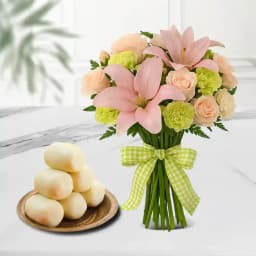 Palakova from Almond House with Designer Flowers Bouquet 1