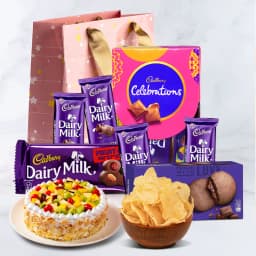 Delicious Christmas Hamper of Cake N Chocolates 1