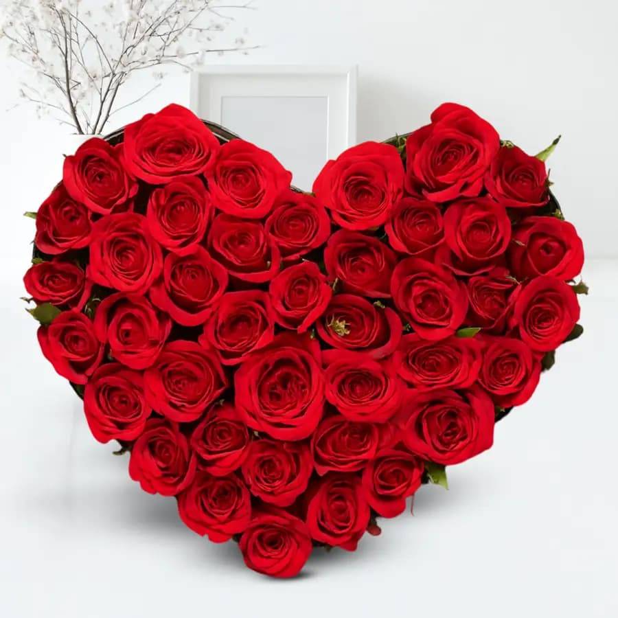 Heart Shaped Arrangement of Red Color Roses