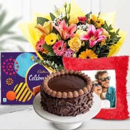 Charming Floral Delight with Personalized Gift 1