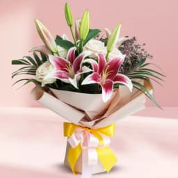 Breathtaking Bouquet of Seasonal Flowers 1