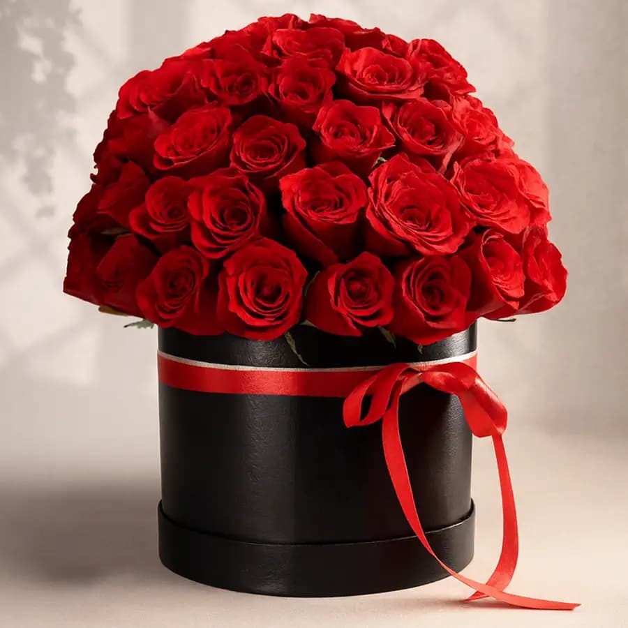 Classy Rose Day Special Gift Tub Arrangement of Red Roses
