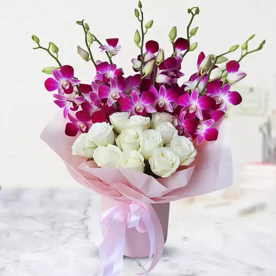 Impressive Bouquet of Orchids N Roses