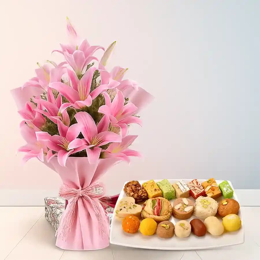 Pink Lilies N Assorted Sweets Combo