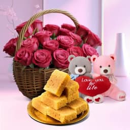 Romantic Roses N Sweet Delight 1