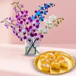 Elegant Orchids N Malai Sandwich Delight 1