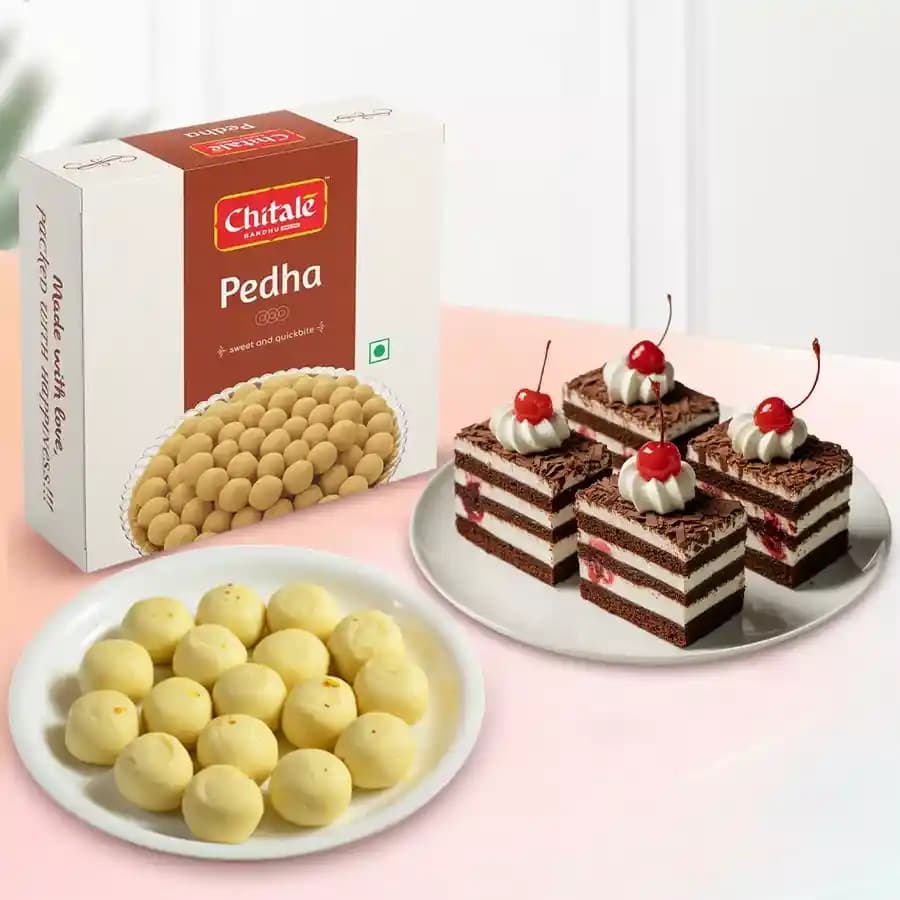 Sakhari Pedha from Chitale Bandhu Mithaiwale with Chocolate Pastry