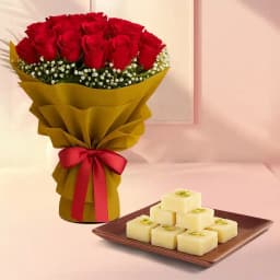 Classic Red Roses N Kalakand 1