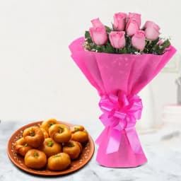 Balushahi from Karachi Sweet Mart with Pink Rose Bouquet 1