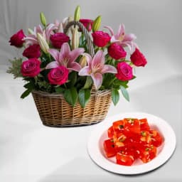 Exquisite Roses N Bombay Halwa Combo 1