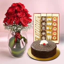 Roses N Sweetness Delight 1