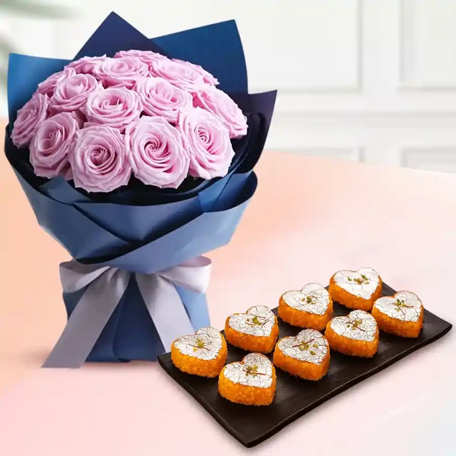 Motipaan from Ganguram with Pink Rose Bouquet