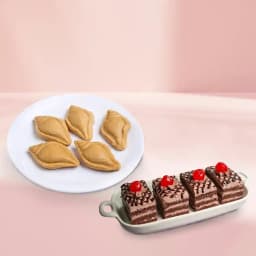 Nolen Gurer Shankh Sandesh Ganguram with Chocolate Pastry 1