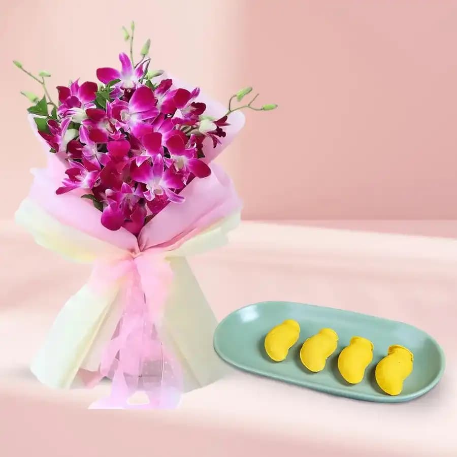 Aam Bhora Sondesh from K.C.Das with Orchid Bouquet