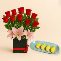 Aam Bhora Sondesh from K.C.Das with Designer Flower Arrangement 1