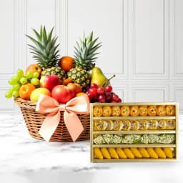 Gourmet Cashew Bliss & Seasonal Fruit Medley 1