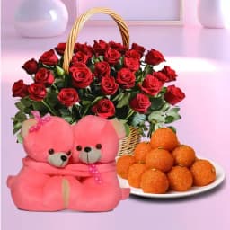 Romantic Roses N Sweet Indulgence 1