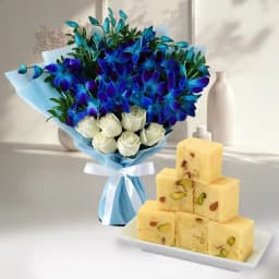 Elegant Floral Bouquet with Sonpapri 1