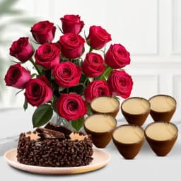 Sweet Indulgence N Roses 1