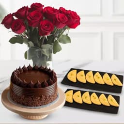 Graceful Roses N Sweet Treat Delicacy 1